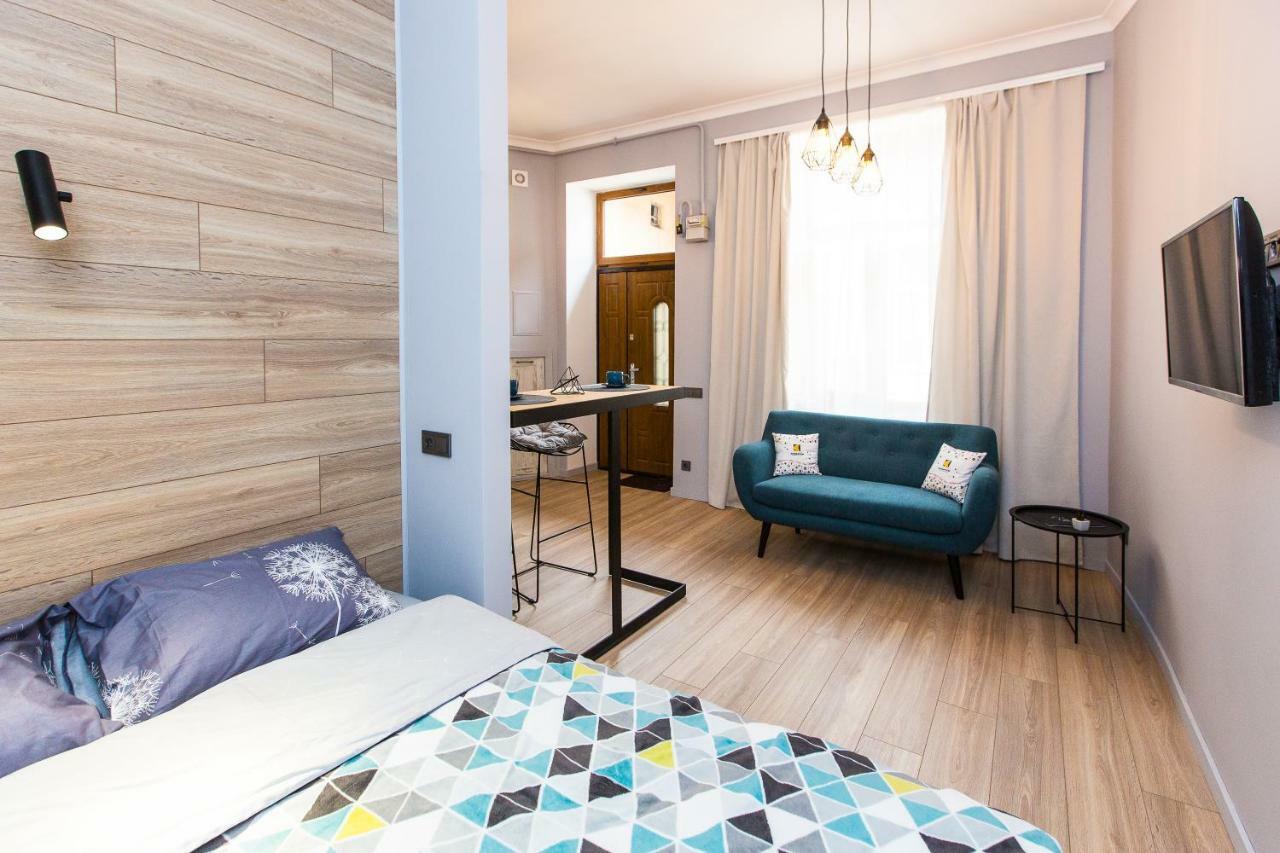 Lazur Apartment Lviv Eksteriør bilde